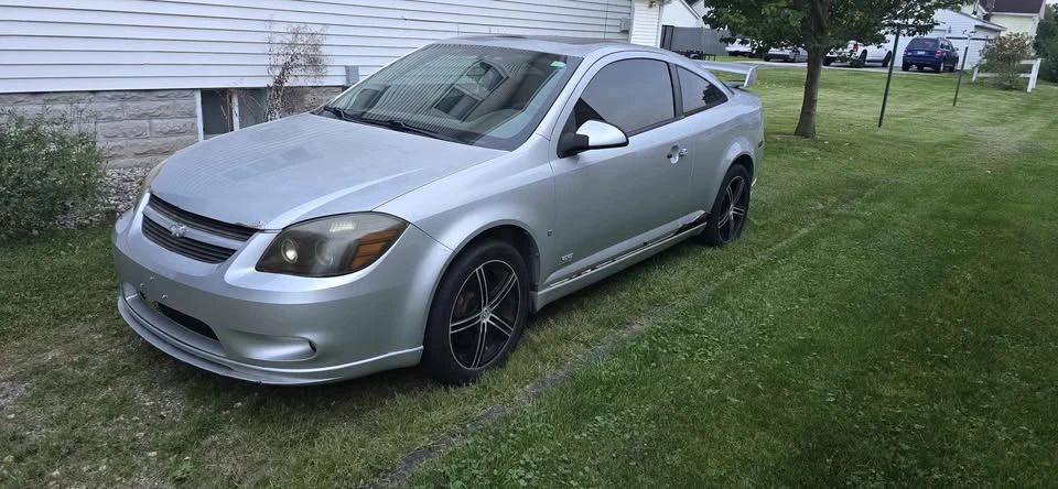 2006 Chevrolet Cobalt 1st Gen - Image 2 of 14