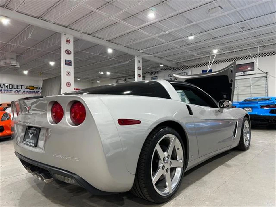 2006 Chevrolet Corvette C6 - Image 3 of 30