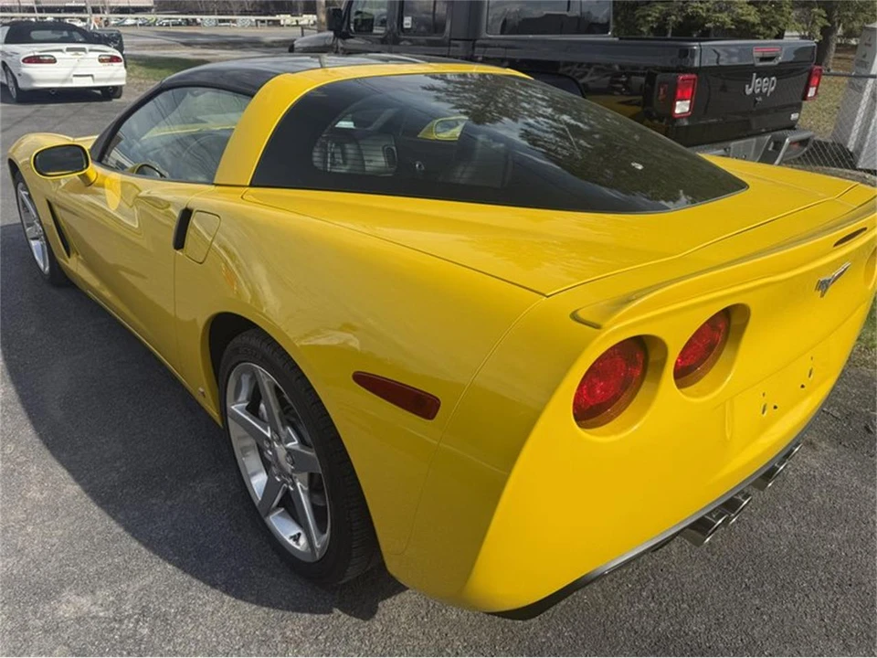 2006 Chevrolet Corvette C6 - Image 3 of 6