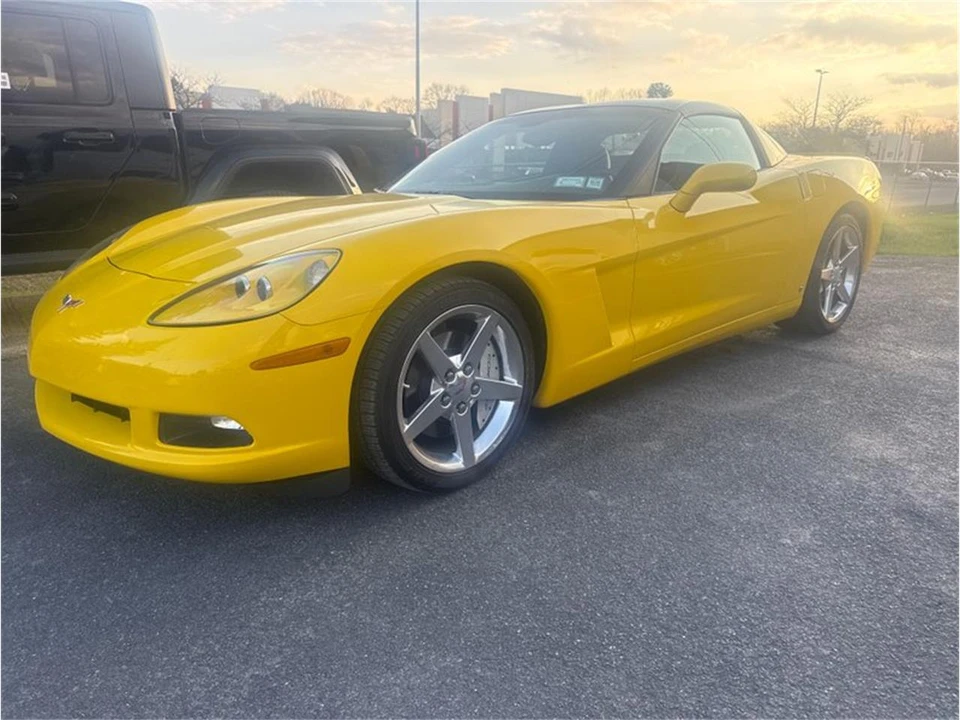 2006 Chevrolet Corvette C6 - Image 2 of 6