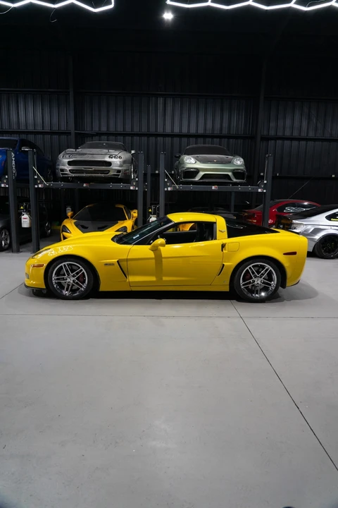 2006 Chevrolet Corvette C6 - Image 5 of 15