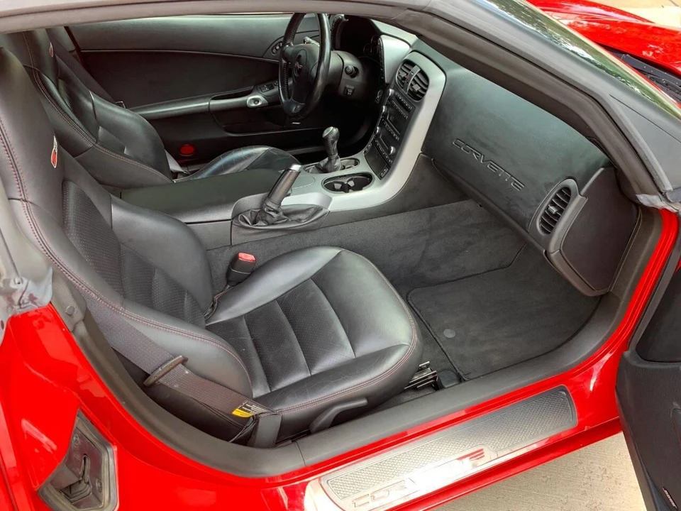 2006 Chevrolet Corvette C6 - Image 17 of 23