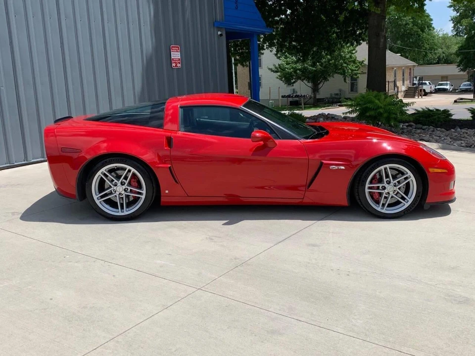 2006 Chevrolet Corvette C6 - Image 6 of 23