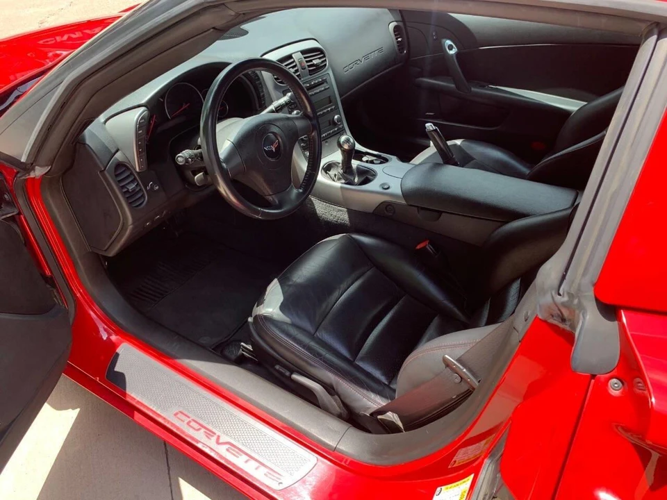 2006 Chevrolet Corvette C6 - Image 12 of 23