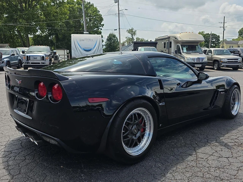 2006 Chevrolet Corvette C6 - Image 2 of 31