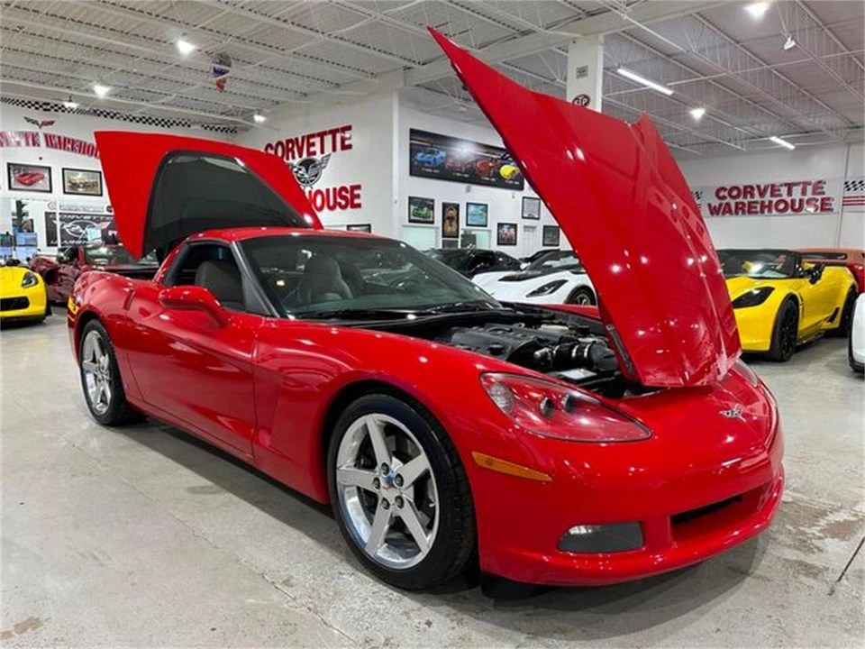 2006 Chevrolet Corvette C6 - Image 15 of 30