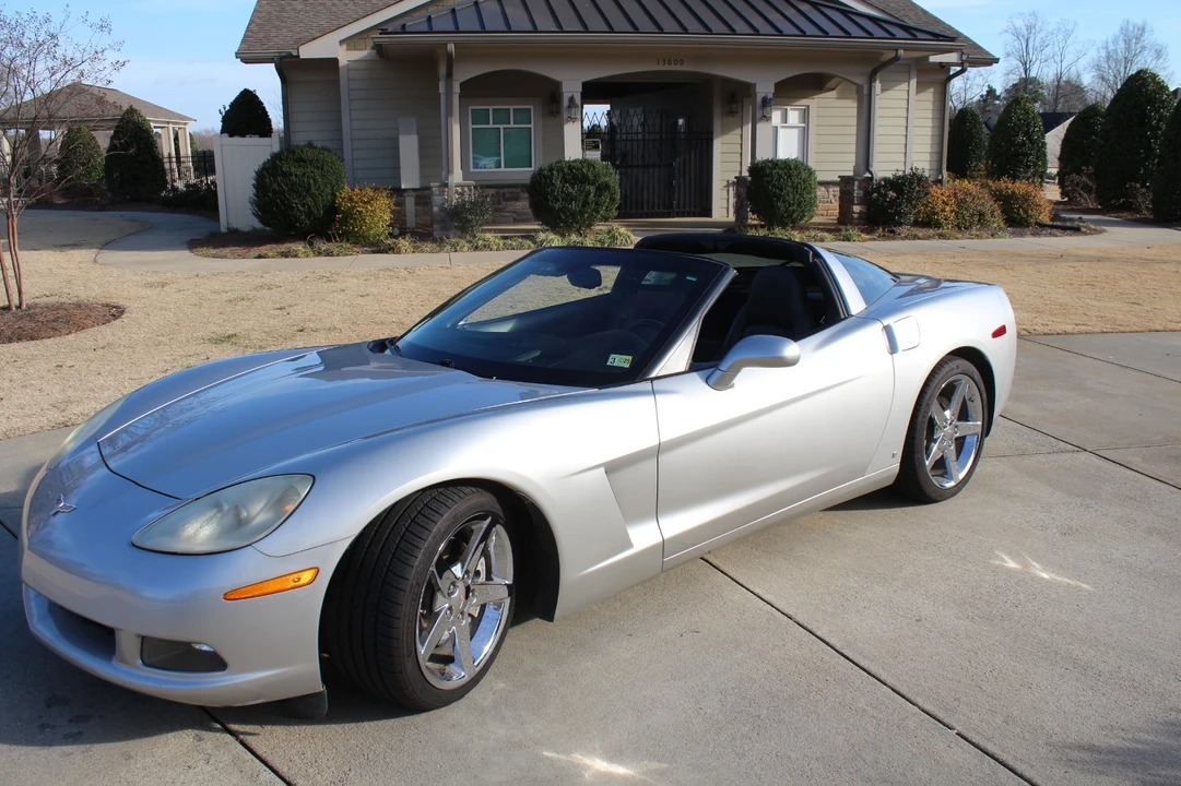 2006 Chevrolet Corvette C6 - Image 10 of 21
