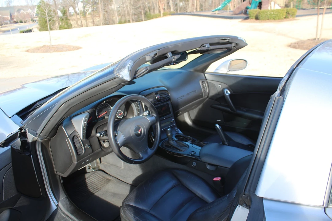 2006 Chevrolet Corvette C6 - Image 11 of 21