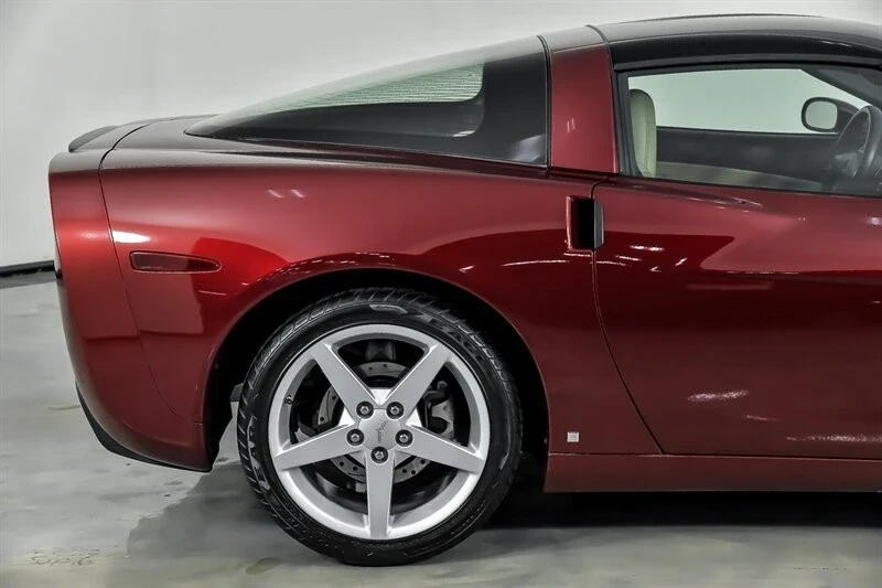 2006 Chevrolet Corvette C6 - Image 12 of 21