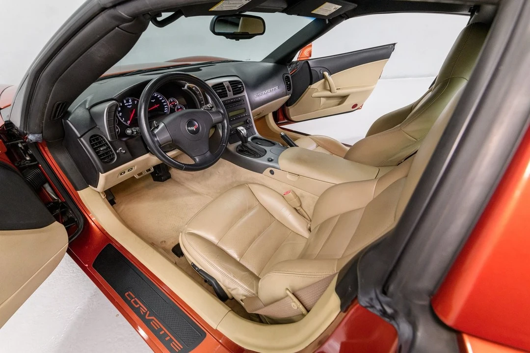 2006 Chevrolet Corvette C6 - Image 14 of 31
