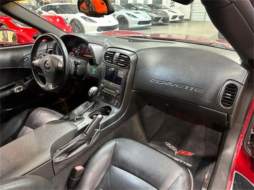 2006 Chevrolet Corvette C6 - Image 25 of 30