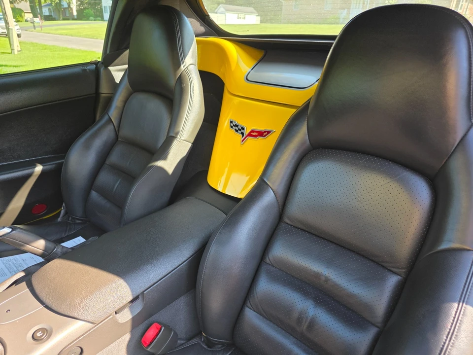2006 Chevrolet Corvette C6 - Image 28 of 31