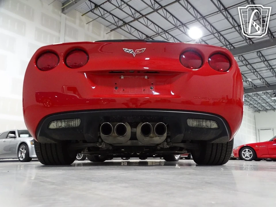 2006 Chevrolet Corvette - Image 14 of 31