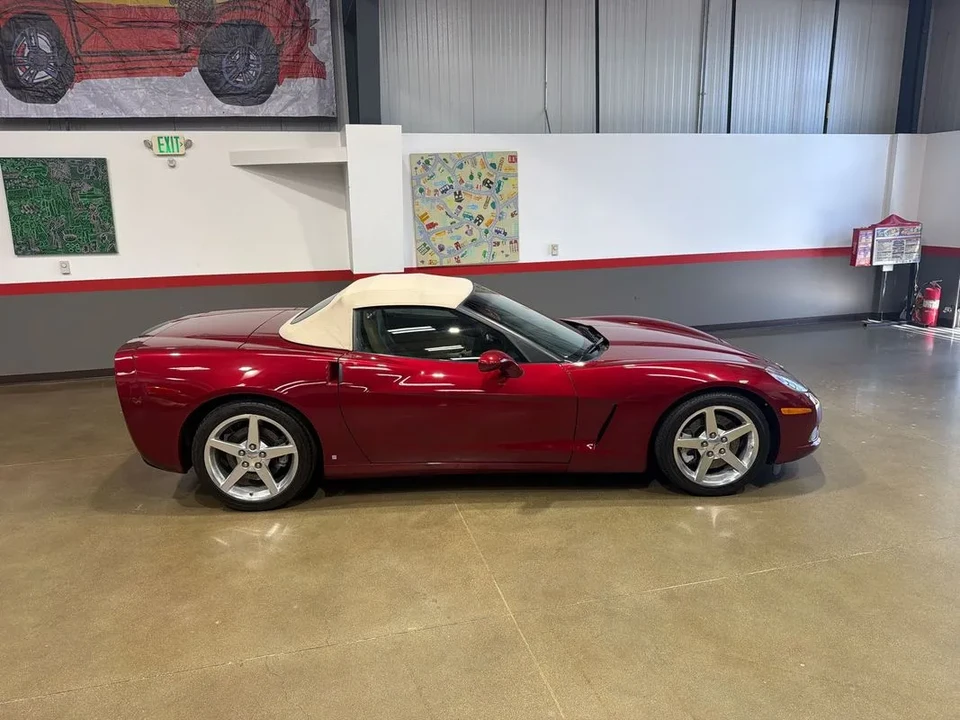2006 Chevrolet Corvette C6 - Image 5 of 31
