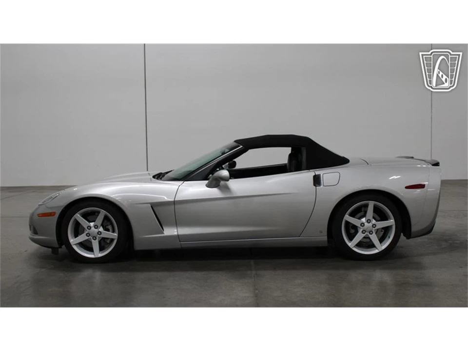 2006 Chevrolet Corvette C6 - Image 14 of 31