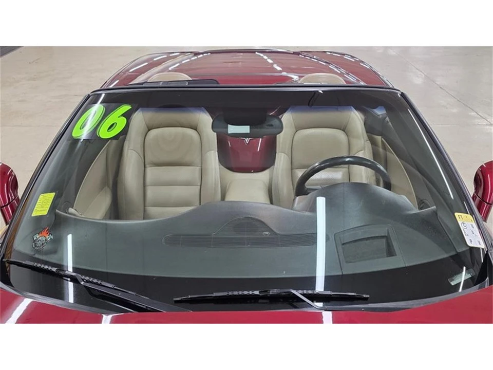 2006 Chevrolet Corvette C6 - Image 14 of 31