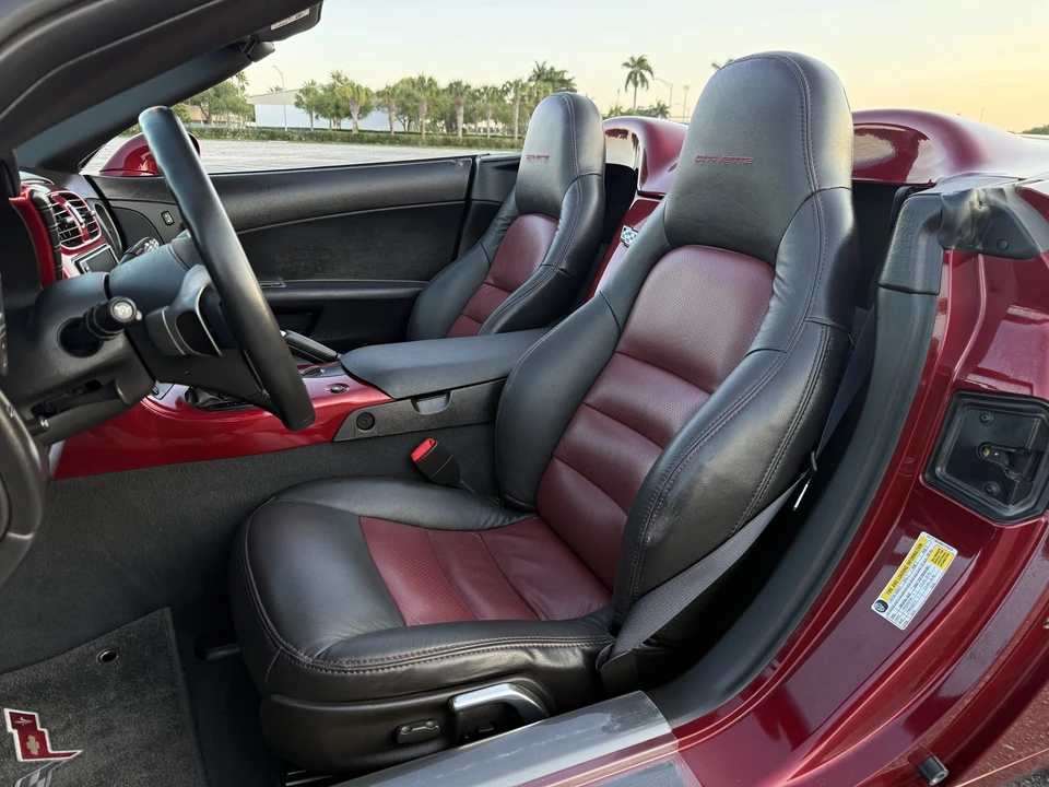 2006 Chevrolet Corvette C6 - Image 12 of 21
