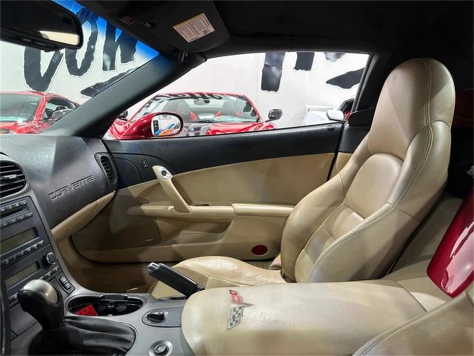 2006 Chevrolet Corvette C6 - Image 12 of 30