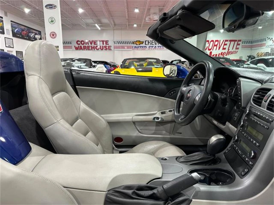 2006 Chevrolet Corvette C6 - Image 12 of 30