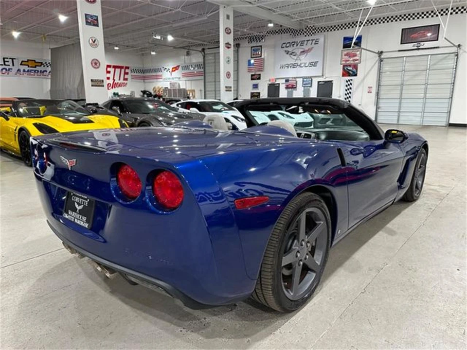 2006 Chevrolet Corvette C6 - Image 16 of 30