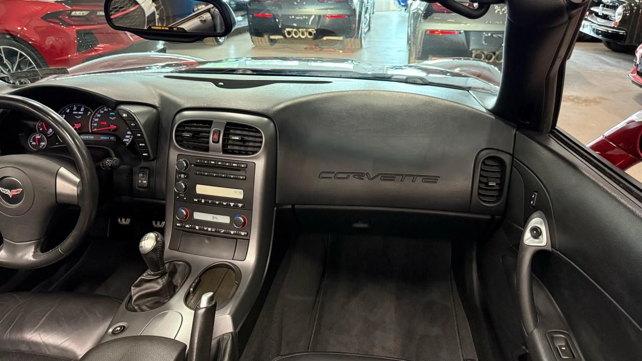 2006 Chevrolet Corvette C6 - Image 24 of 31