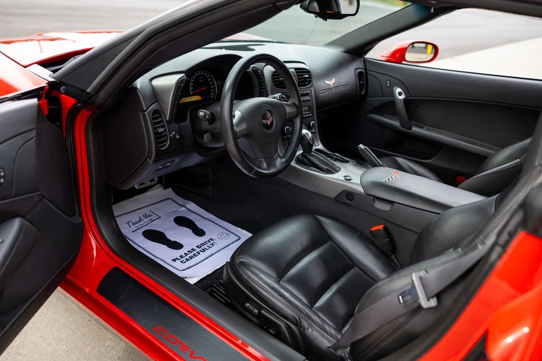 2006 Chevrolet Corvette C6 - Image 16 of 21