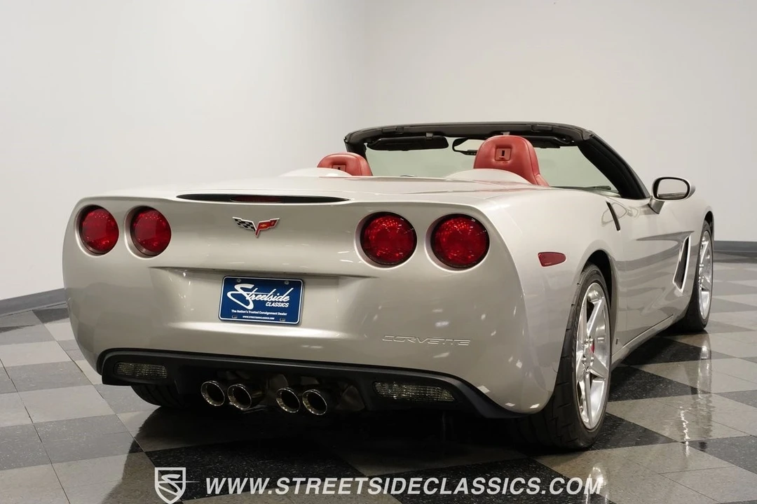 2006 Chevrolet Corvette C6 - Image 12 of 21