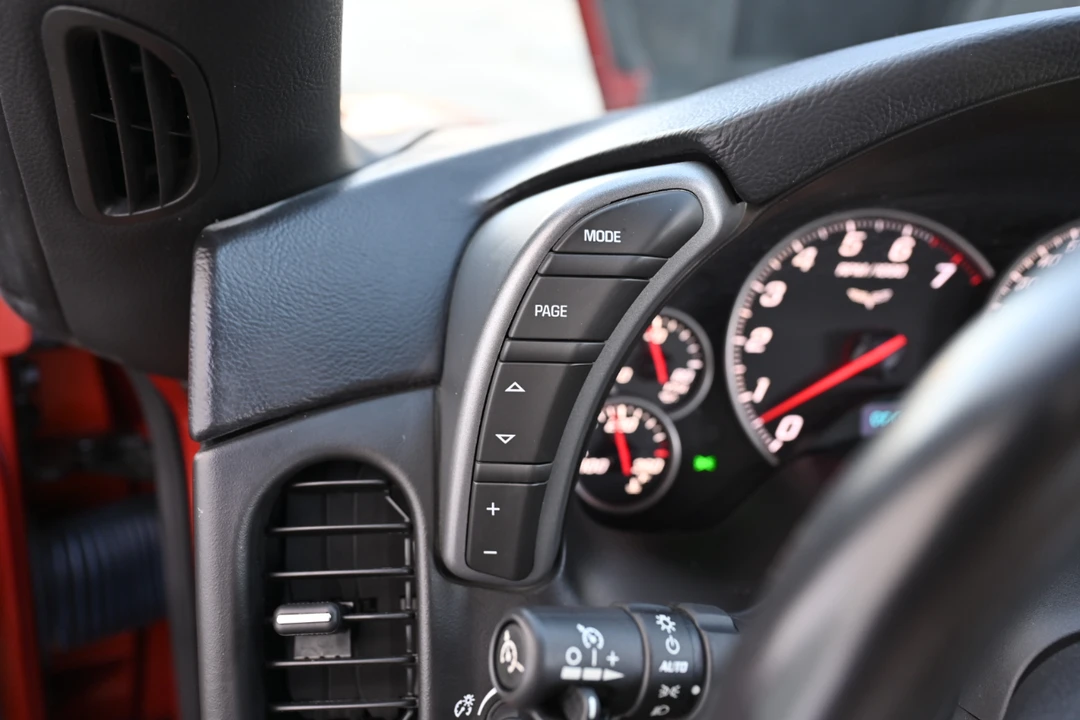 2006 Chevrolet Corvette - Image 19 of 31