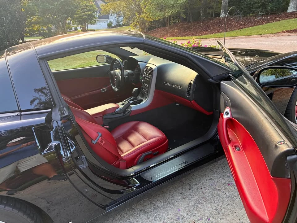 2006 Chevrolet Corvette C6 - Image 4 of 16
