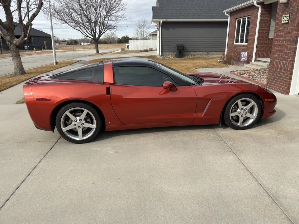 2006 Chevrolet Corvette C6 - Image 5 of 28