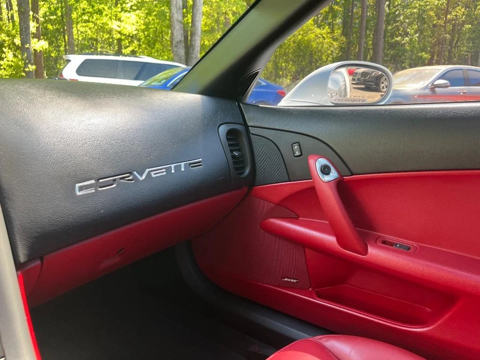 2006 Chevrolet Corvette C6 - Image 24 of 31
