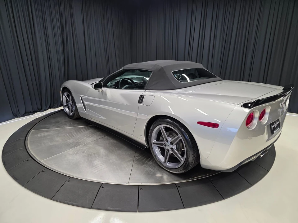 2006 Chevrolet Corvette C6 - Image 11 of 12