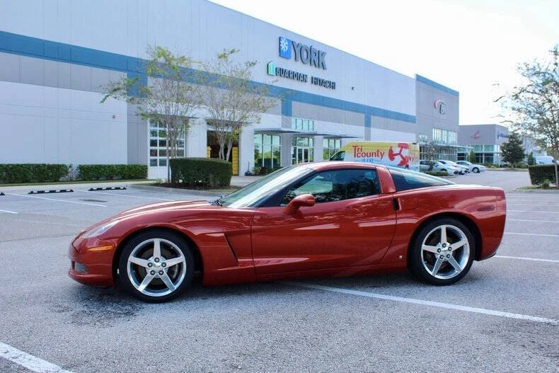2006 Chevrolet Corvette C6 - Image 8 of 12