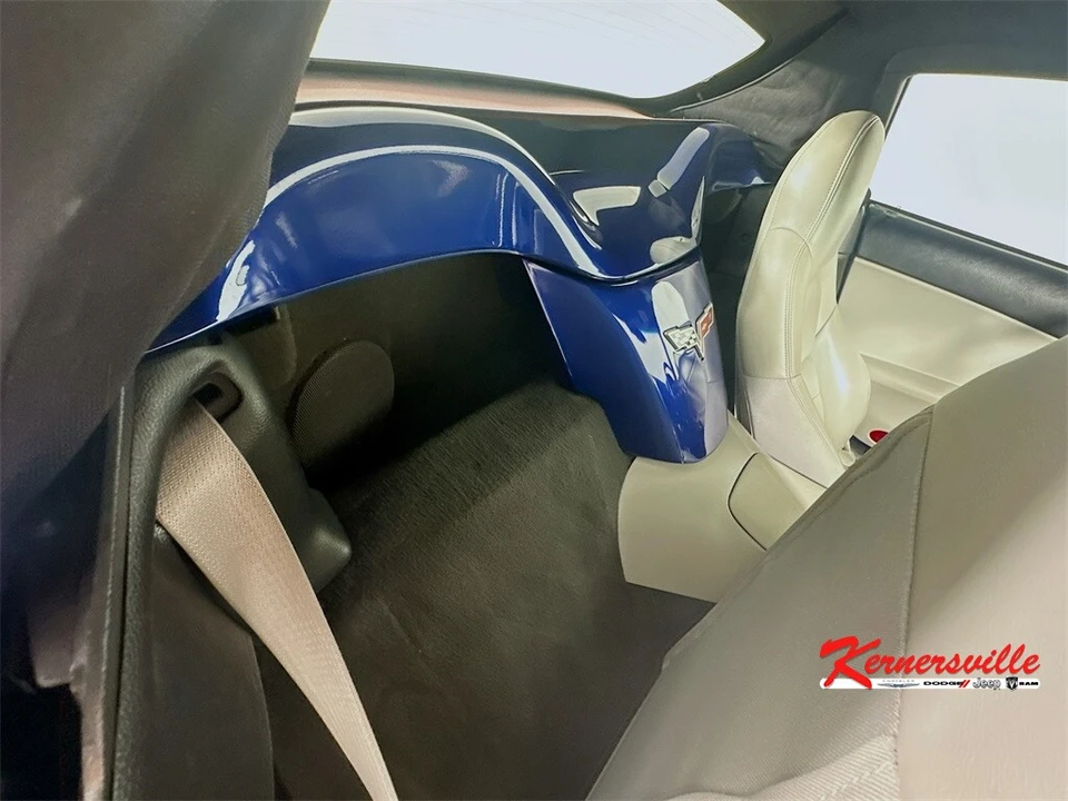 2006 Chevrolet Corvette C6 - Image 12 of 21
