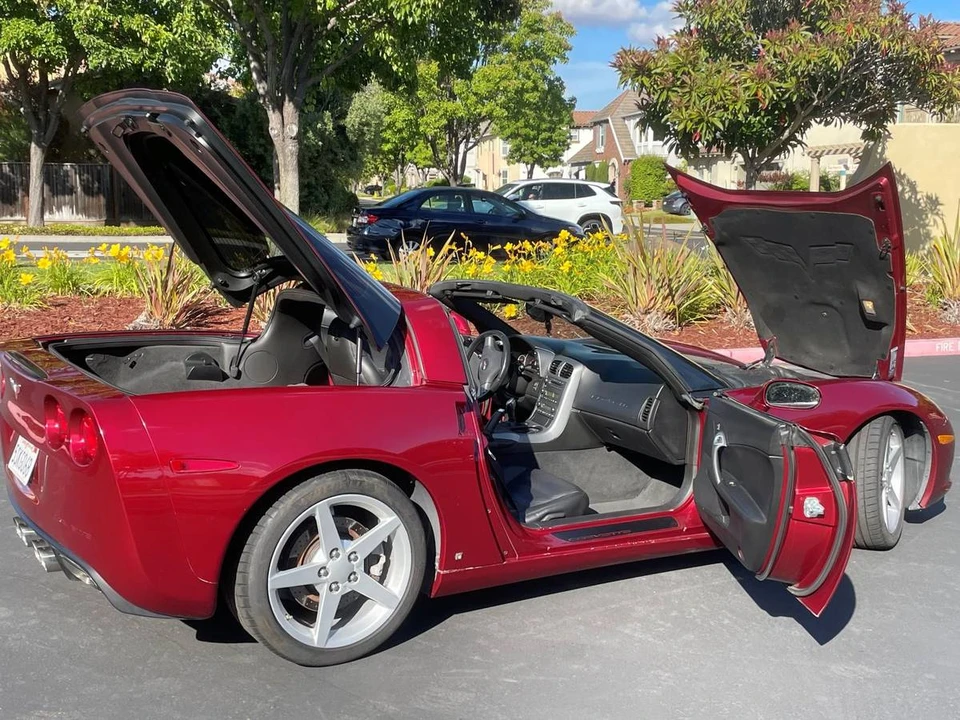 2006 Chevrolet Corvette C6 - Image 11 of 24