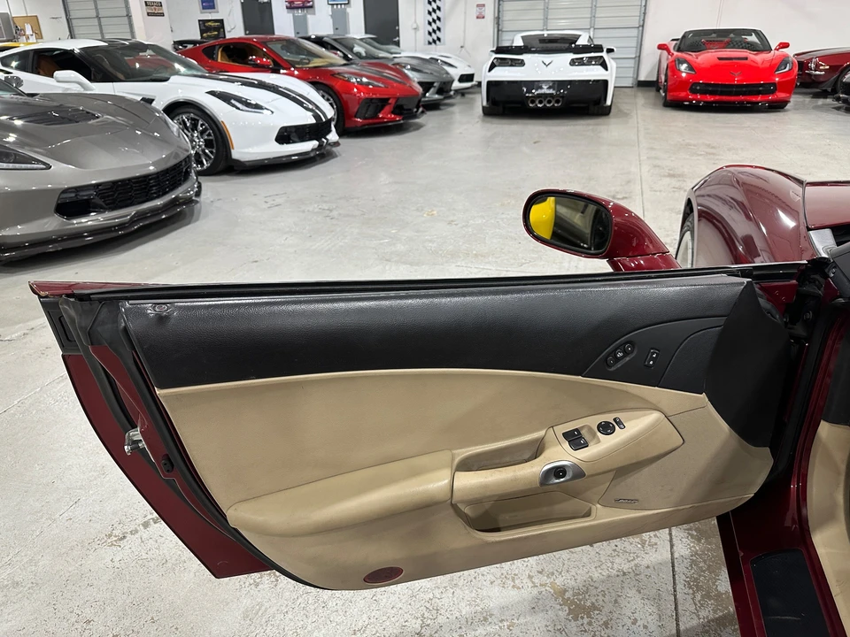 2006 Chevrolet Corvette C6 - Image 14 of 31