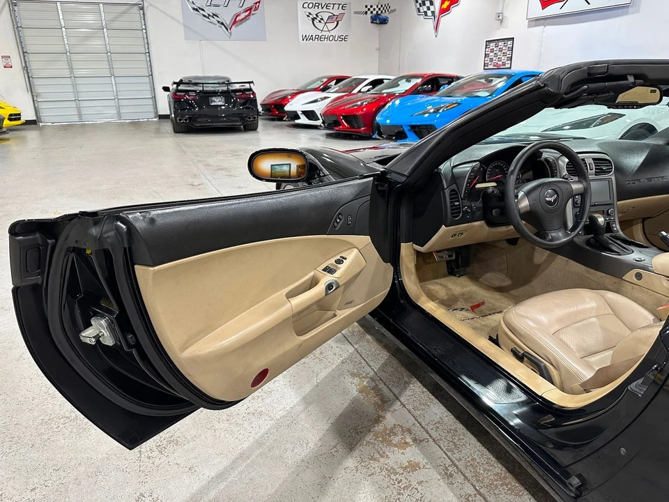 2006 Chevrolet Corvette C6 - Image 15 of 21