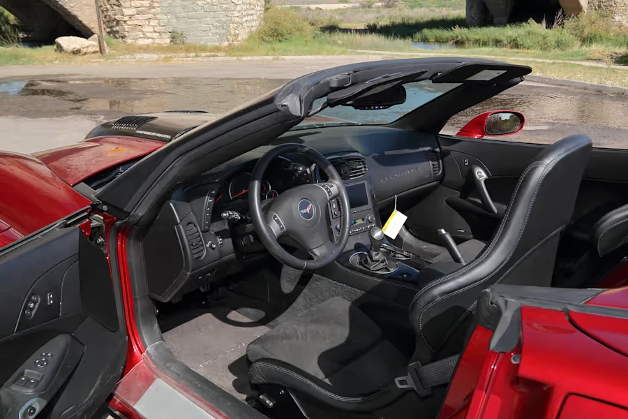 2006 Chevrolet Corvette Callaway - Image 23 of 31