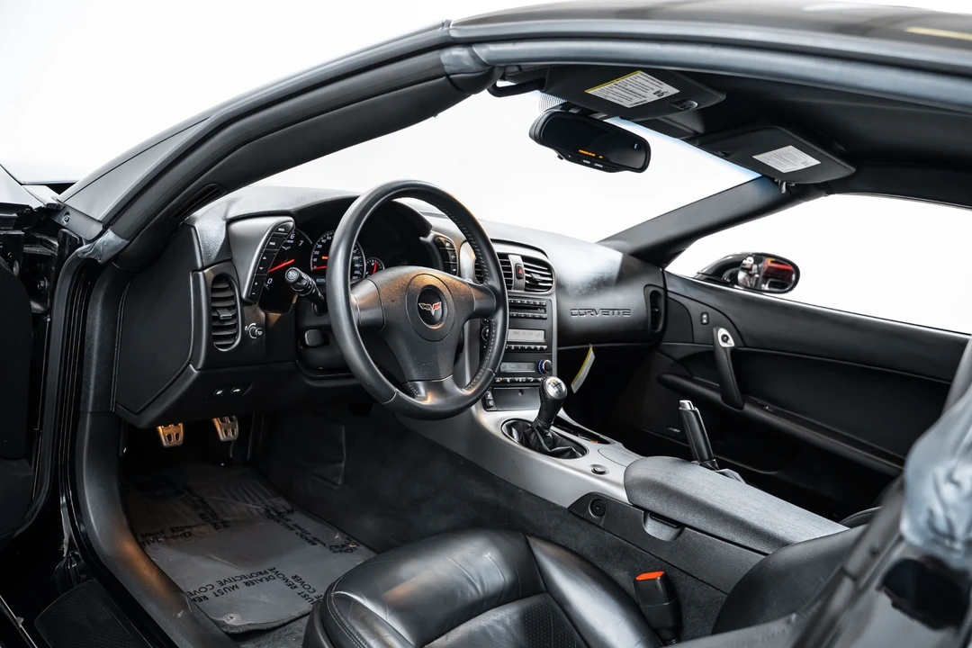 2006 Chevrolet Corvette C6 - Image 17 of 31
