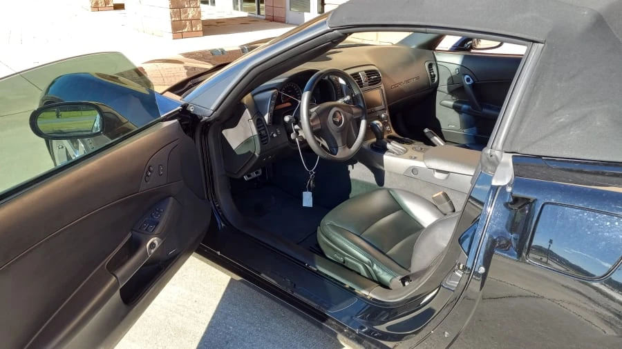 2006 Chevrolet Corvette C6 - Image 2 of 4
