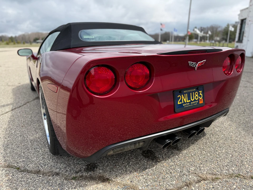 2006 Chevrolet Corvette C6 - Image 16 of 31