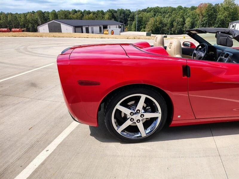 2006 Chevrolet Corvette C6 - Image 13 of 31