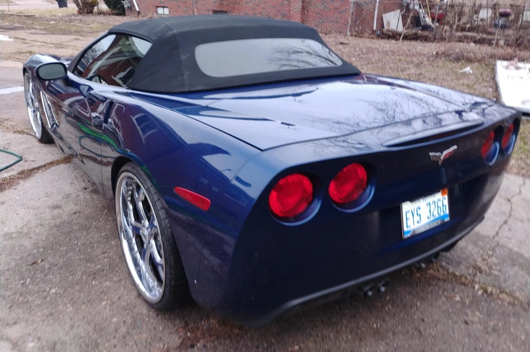 2006 Chevrolet Corvette C6 - Image 2 of 7