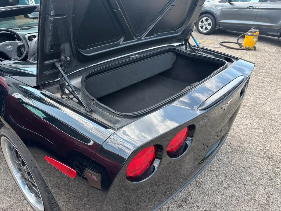 2006 Chevrolet Corvette C6 - Image 3 of 7