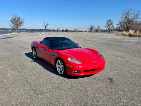 2006 Chevrolet Corvette Convertible 2D