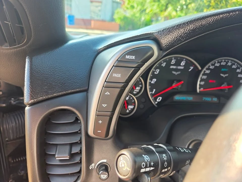 2006 Chevrolet Corvette C6 - Image 16 of 20