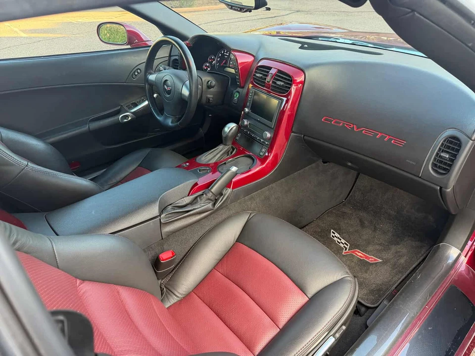 2006 Chevrolet Corvette C6 - Image 12 of 19