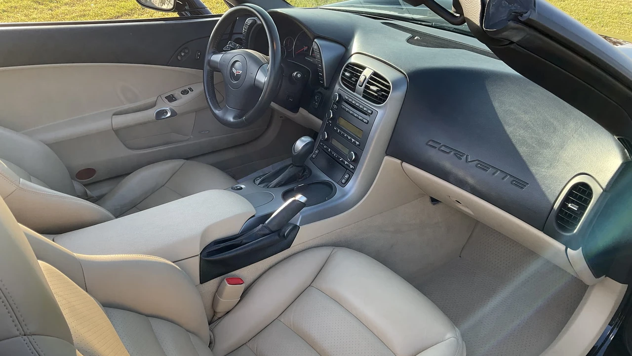 2006 Chevrolet Corvette C6 - Image 7 of 13