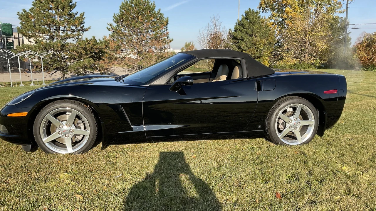2006 Chevrolet Corvette C6 - Image 12 of 13