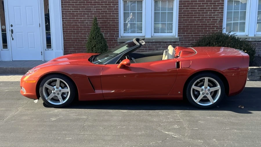 2006 Chevrolet Corvette C6 - Image 2 of 12